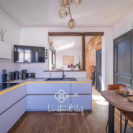 Vakantiehuis Havre De Paix Avec Jacuzzi - Hyper-centre Du Mans Le Mans