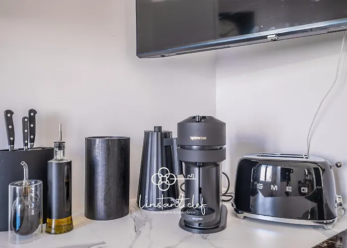 Havre De Paix Avec Jacuzzi - Hyper-centre Du Mans 펜션 *